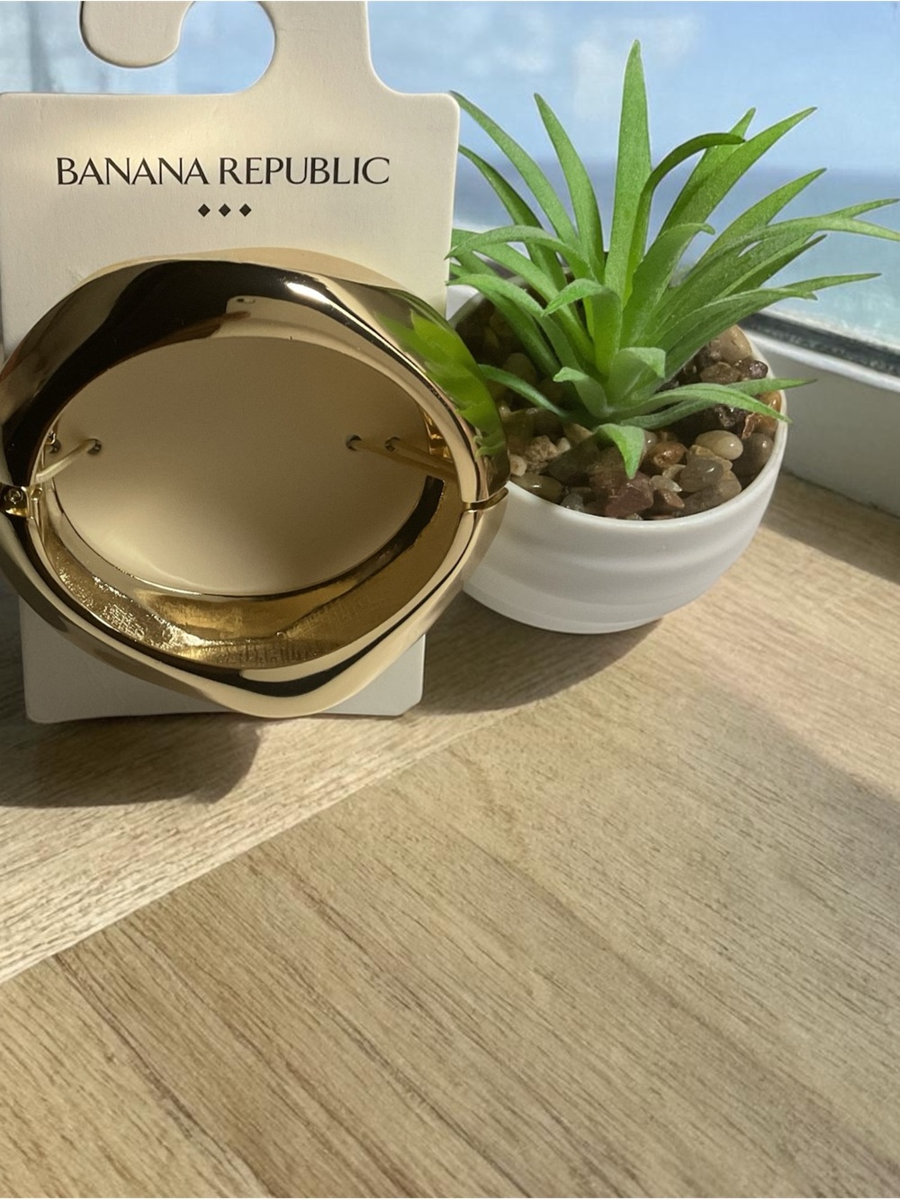 Banana Republic Shiny Gold Sculpted Wide Cuff Bracelet